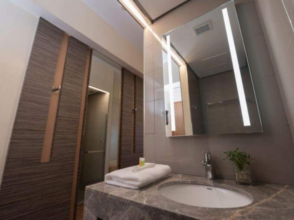 Kabayan Hotel Pasay Main image