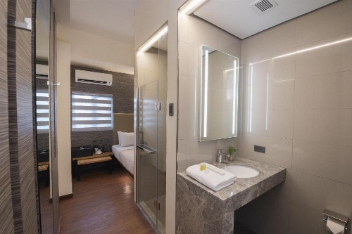 Kabayan Hotel Pasay image 3